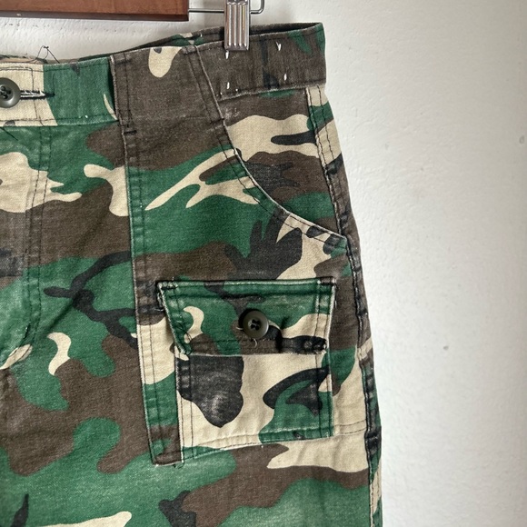 Vintage DEERSKIN Camouflage Capri - Picture 7 of 9